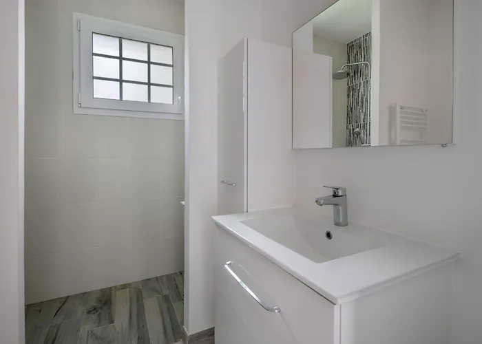 Dom wakacyjny Maison Pour 4 Avec Jardin A 1km De La