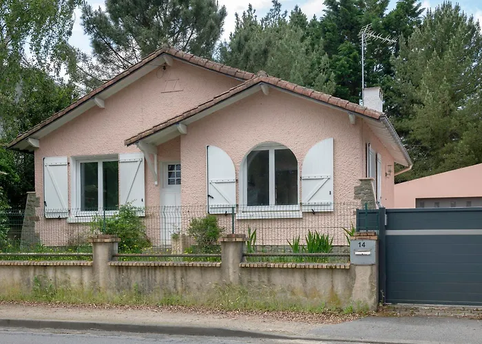 Dom wakacyjny Maison Pour 4 Avec Jardin A 1km De La La Baule-Escoublac